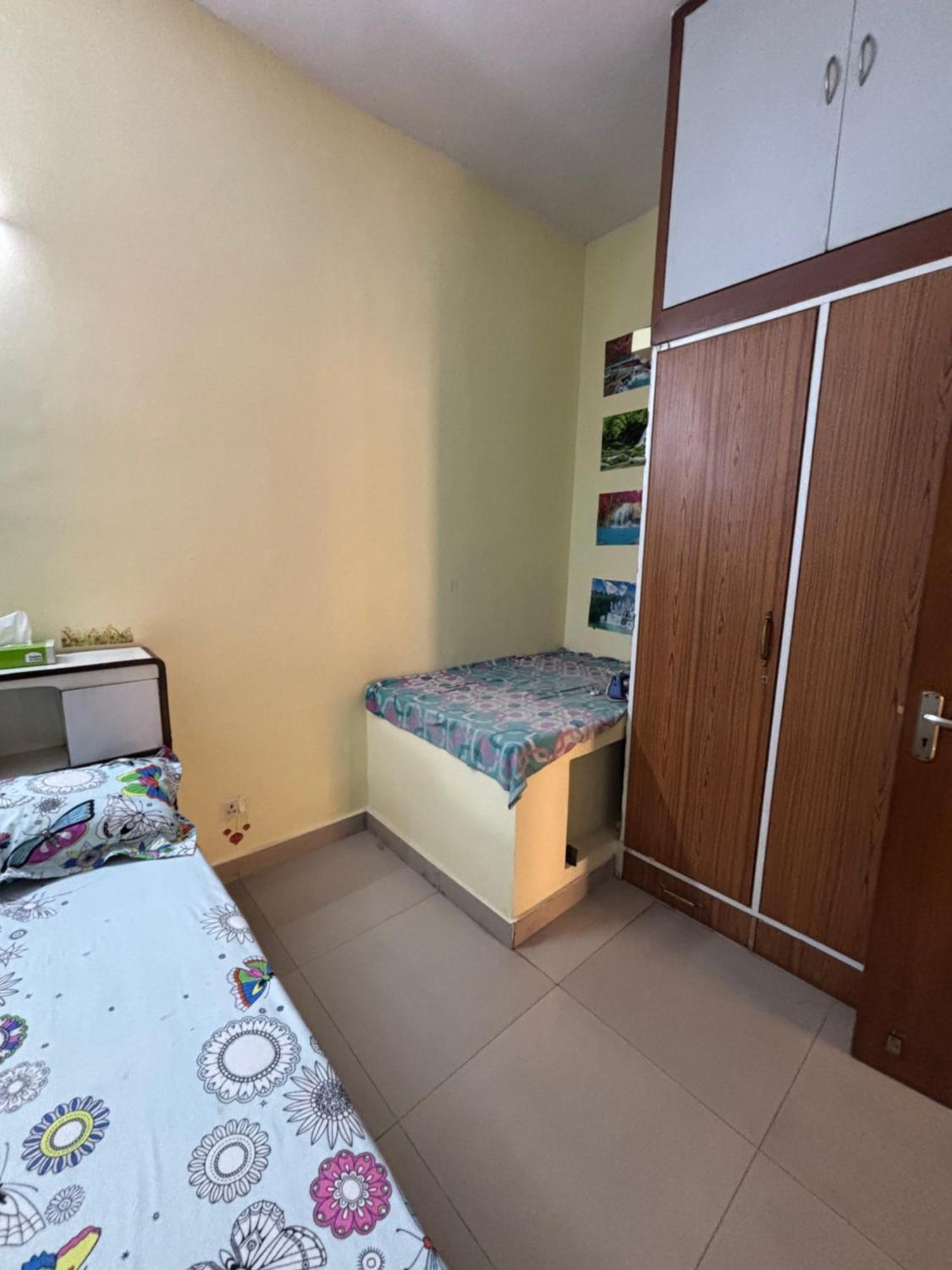 Birds Nest Bed and Breakfast New Delhi Exteriör bild